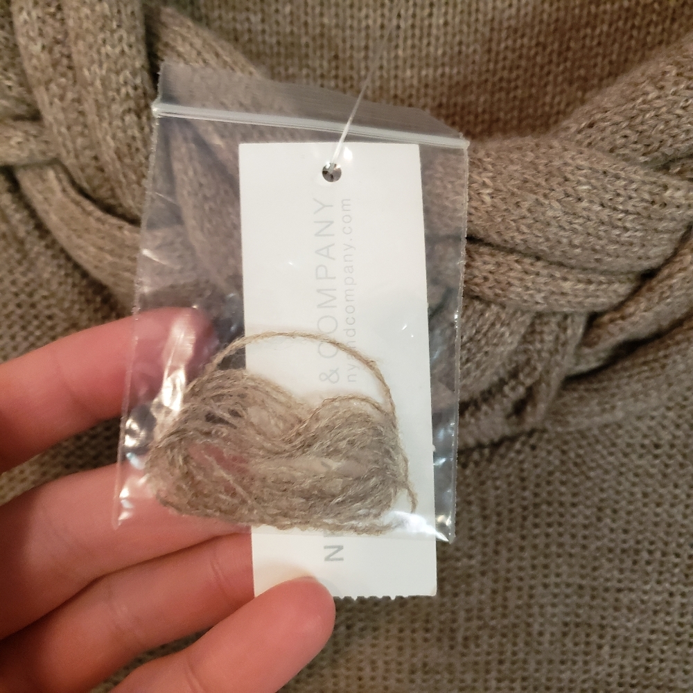 NWT New York & Company Sweater Dress - Picture 4 of 6